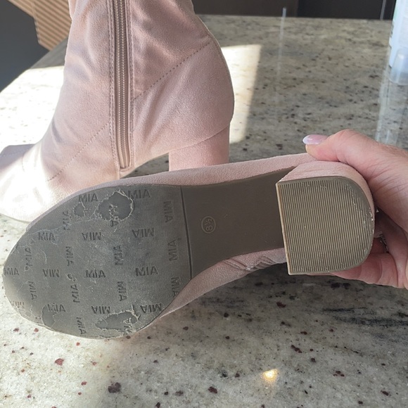 MIA Open-toed Booties in Blush Pink GUC and super cute! Size 8.5 - Picture 11 of 13